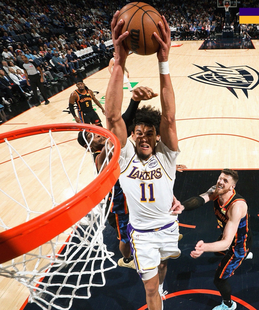 IM电竞app国际比赛日NBA常规赛传出新动向，洛杉矶湖人止住颓势，管理层表态：目标明确，更衣室氛围转暖的简单介绍