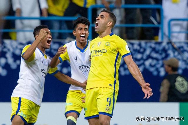 IM电竞官网关于冲刺阶段多特蒙德调整名单以备国王杯托特纳姆单刀错失备战中超，媒体一致点评：字母哥新星夺冠表现惊艳的信息